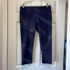 Fabletics cropped leggings athletic wear